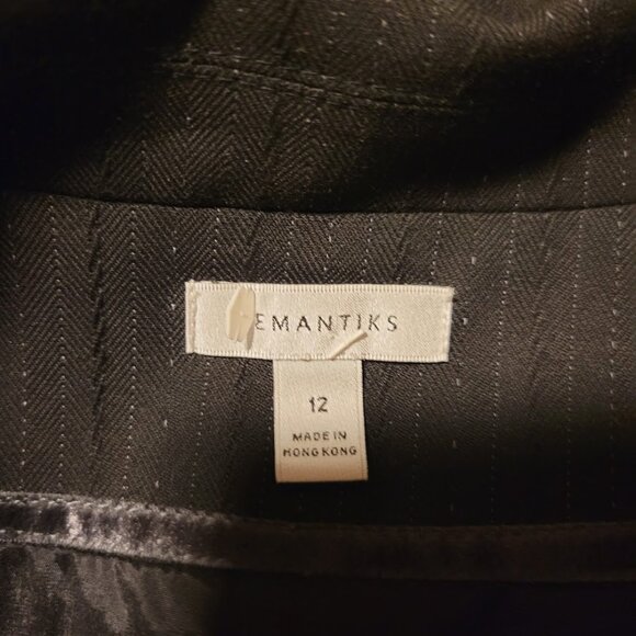 Semantiks Charcoal Gray Pinstripe Blazer Size 12 - Picture 3 of 5